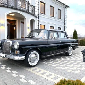1967 MERCEDES-BENZ KĀZĀM