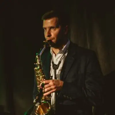 Saksofonists Matīss Ozoliņš