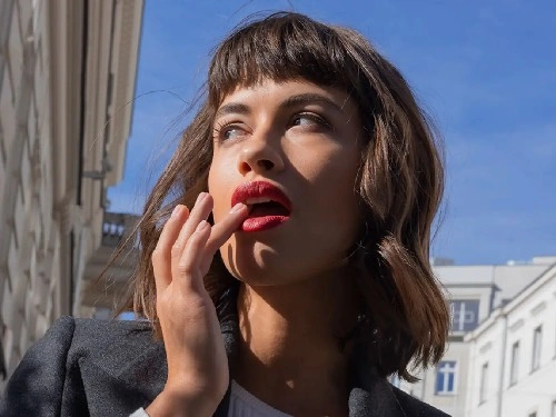 /profiles_advertise/Dr. Hauschka dekoratīvā kosmētika